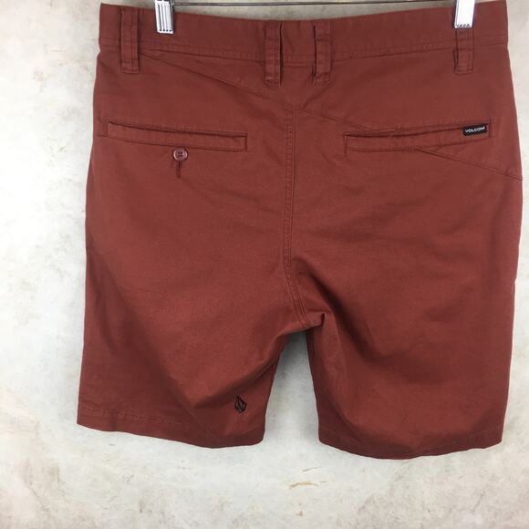 Volcom Rust Red Board Shorts  Men's Size 31 - Picture 2 of 16